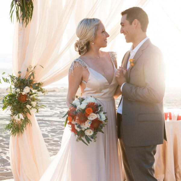 7 Essentials For Your Beach Wedding | Orange County Beach Weddings - www.orangecountybeachweddings.com